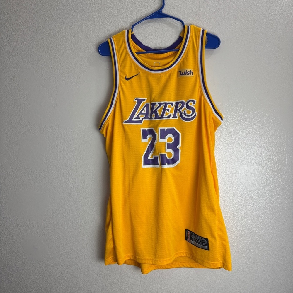 Los Angeles Lakers Lebron James Jersey Size 52
